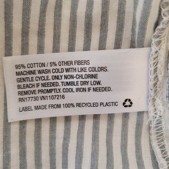 A New Day gray white stripe button up top ruffle short sleeve metallic girly L - Picture 13 of 13